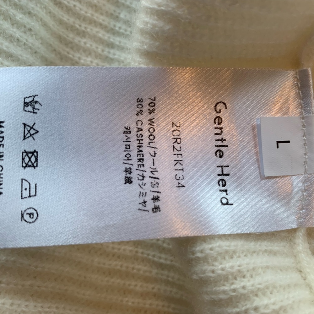 GENTLE HERD SWEATER NWT CASHMERE and WOOL BLEND OVERSIZED SIZE LARGE - Picture 7 of 8